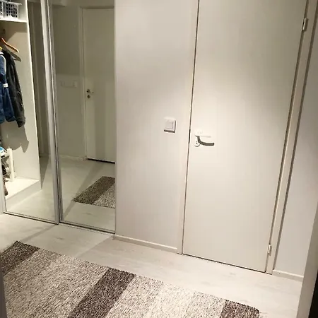 Διαμέρισμα Spacious In City Centrum Ροβανιέμι